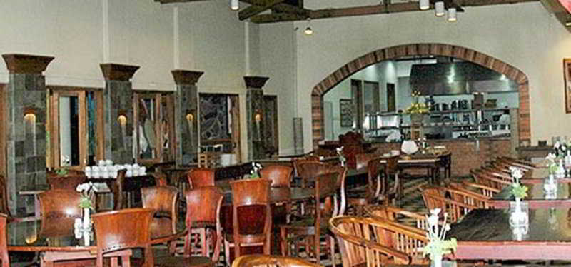 Hotel & Banquet Panorama Lembang Eksteriør billede