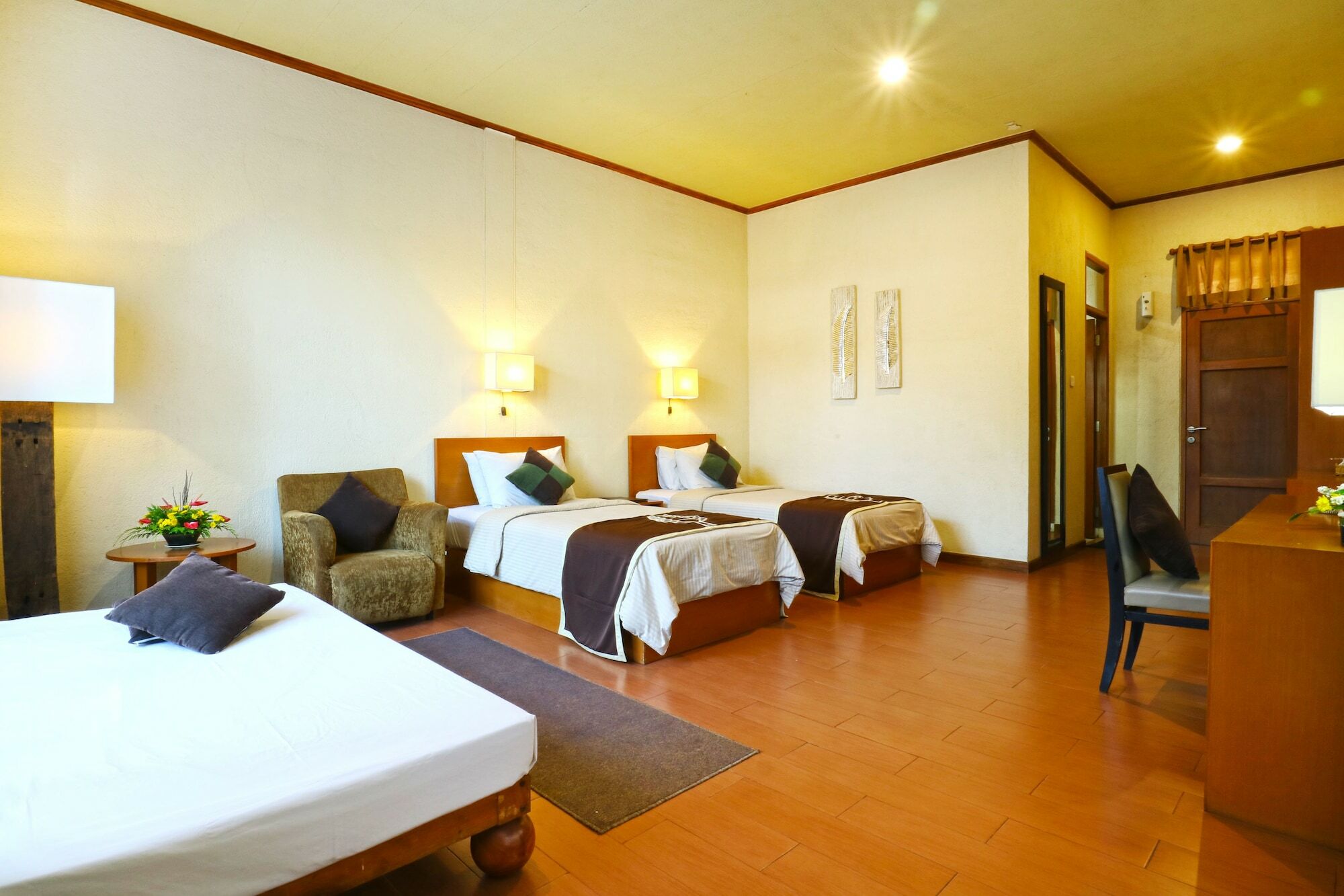 Hotel & Banquet Panorama Lembang Eksteriør billede